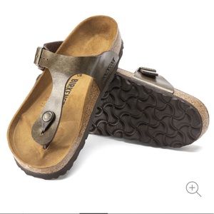 Birkenstock Gizeh size 38 golden brown NWT AND BOX